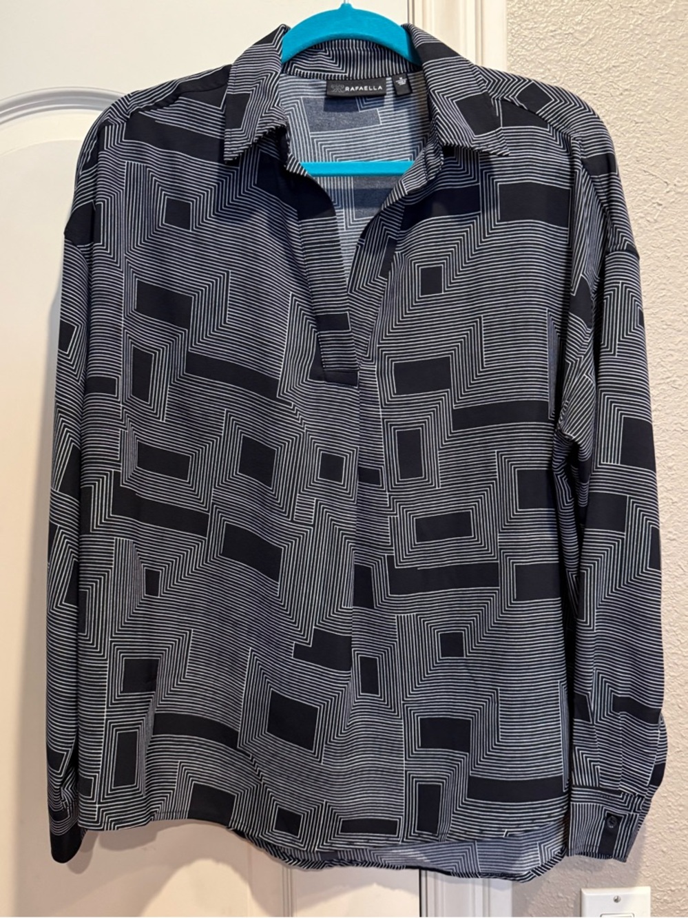 Rafaella black and white print blouse